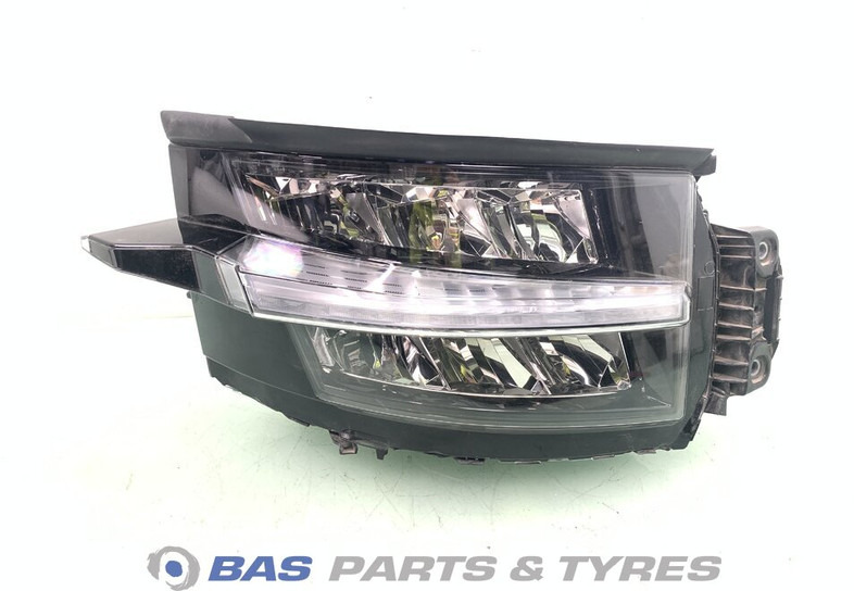Renault T-Serie Evolution Koplamp Rechts 7423645385 - Farol dianteira de Caminhão: foto 1 Renault T-Serie Evolution Koplamp Rechts 7423645385 - Farol dianteira de Caminhão: foto 1