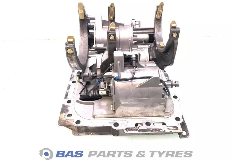 Renault Versnellingsbakdeksel Renault 7421244590 - Caixa de câmbio de Caminhão: foto 5 Renault Versnellingsbakdeksel Renault 7421244590 - Caixa de câmbio de Caminhão: foto 5