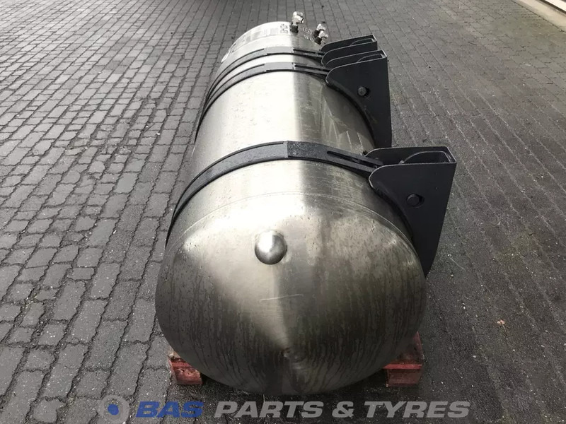 Scania LNG tank Scania 352 Liter 1776103 - Tanque de combustível de Caminhão: foto 2 Scania LNG tank Scania 352 Liter 1776103 - Tanque de combustível de Caminhão: foto 2