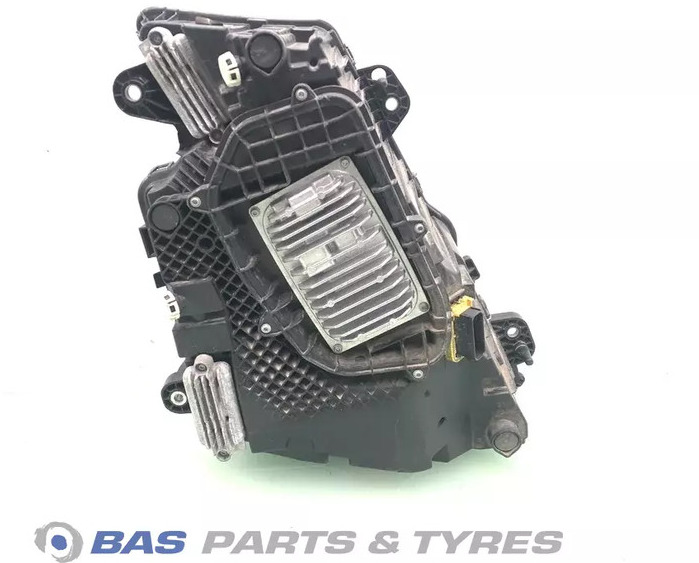 Volvo FH16 (FH5) Koplamp Links 22656781 - Farol dianteira de Caminhão: foto 2 Volvo FH16 (FH5) Koplamp Links 22656781 - Farol dianteira de Caminhão: foto 2