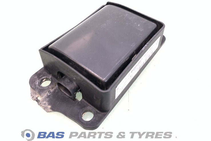 Volvo FH4 Regeleenheid Botswaarschuwing Volvo 21719200 - Iluminação de Caminhão: foto 1 Volvo FH4 Regeleenheid Botswaarschuwing Volvo 21719200 - Iluminação de Caminhão: foto 1