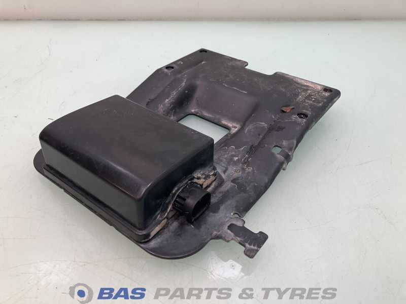 Volvo FH4 Regeleenheid Botswaarschuwing Volvo 21719200 - Iluminação de Caminhão: foto 1 Volvo FH4 Regeleenheid Botswaarschuwing Volvo 21719200 - Iluminação de Caminhão: foto 1