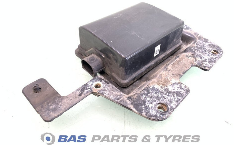 Volvo FH4 Regeleenheid Botswaarschuwing Volvo 21719200 - Iluminação de Caminhão: foto 1 Volvo FH4 Regeleenheid Botswaarschuwing Volvo 21719200 - Iluminação de Caminhão: foto 1