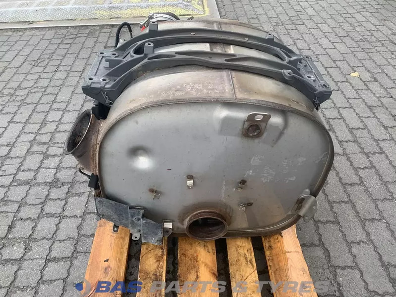 Volvo FH4 Uitlaatdemper Volvo 22495989 - Silenciador de Caminhão: foto 4 Volvo FH4 Uitlaatdemper Volvo 22495989 - Silenciador de Caminhão: foto 4
