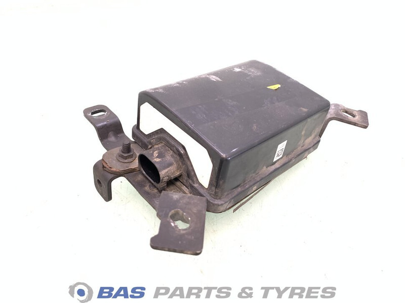 Volvo FL Euro 6 Regeleenheid Botswaarschuwing Volvo 21719200 - Iluminação de Caminhão: foto 1 Volvo FL Euro 6 Regeleenheid Botswaarschuwing Volvo 21719200 - Iluminação de Caminhão: foto 1