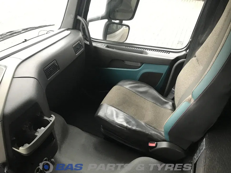 Cabine e interior de Caminhão Volvo FM4 Volvo Globetrotter L2H2 3980267: foto 7