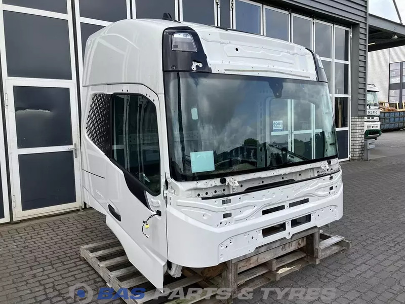 Volvo FM5 - Cabine e interior de Caminhão: foto 2 Volvo FM5 - Cabine e interior de Caminhão: foto 2