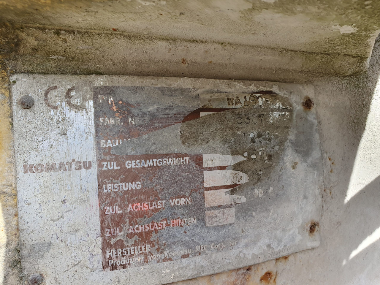 KOMATSU WA180.3 N/S:53070 - Carregadeira de rodas: foto 2 KOMATSU WA180.3 N/S:53070 - Carregadeira de rodas: foto 2