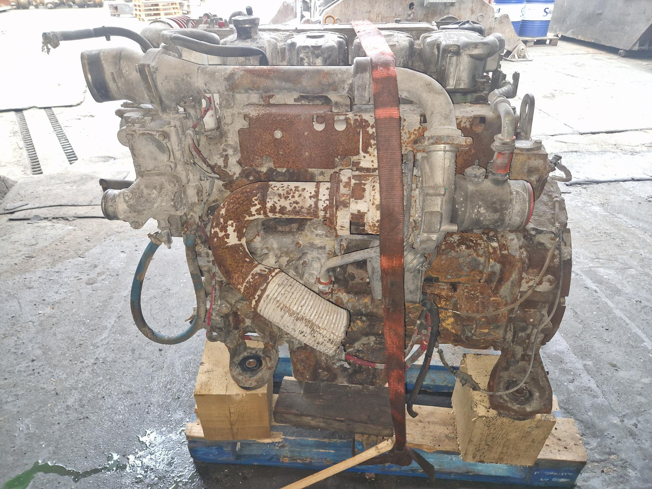 LIEBHERR D934S A6 - Motor de Máquina de construção: foto 3 LIEBHERR D934S A6 - Motor de Máquina de construção: foto 3