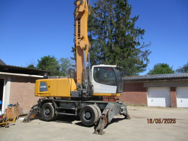 LIEBHERR LH30 M - Manipulador de material: foto 2 LIEBHERR LH30 M - Manipulador de material: foto 2