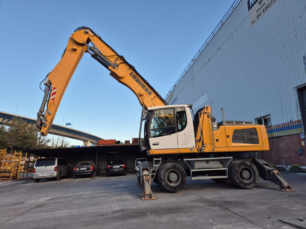 LIEBHERR LH30M - Manipulador de material: foto 5 LIEBHERR LH30M - Manipulador de material: foto 5