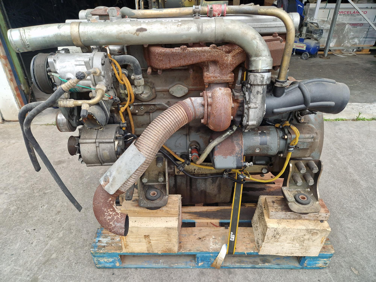 MOTOR LIEBHERR D924 TIE A2 - Motor de Máquina de construção: foto 4 MOTOR LIEBHERR D924 TIE A2 - Motor de Máquina de construção: foto 4