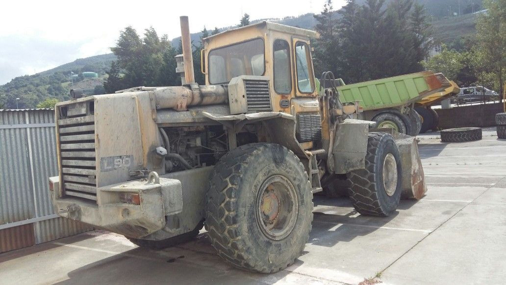 PALA CARGADORA VOLVO L90 - Carregadeira de rodas: foto 1 PALA CARGADORA VOLVO L90 - Carregadeira de rodas: foto 1