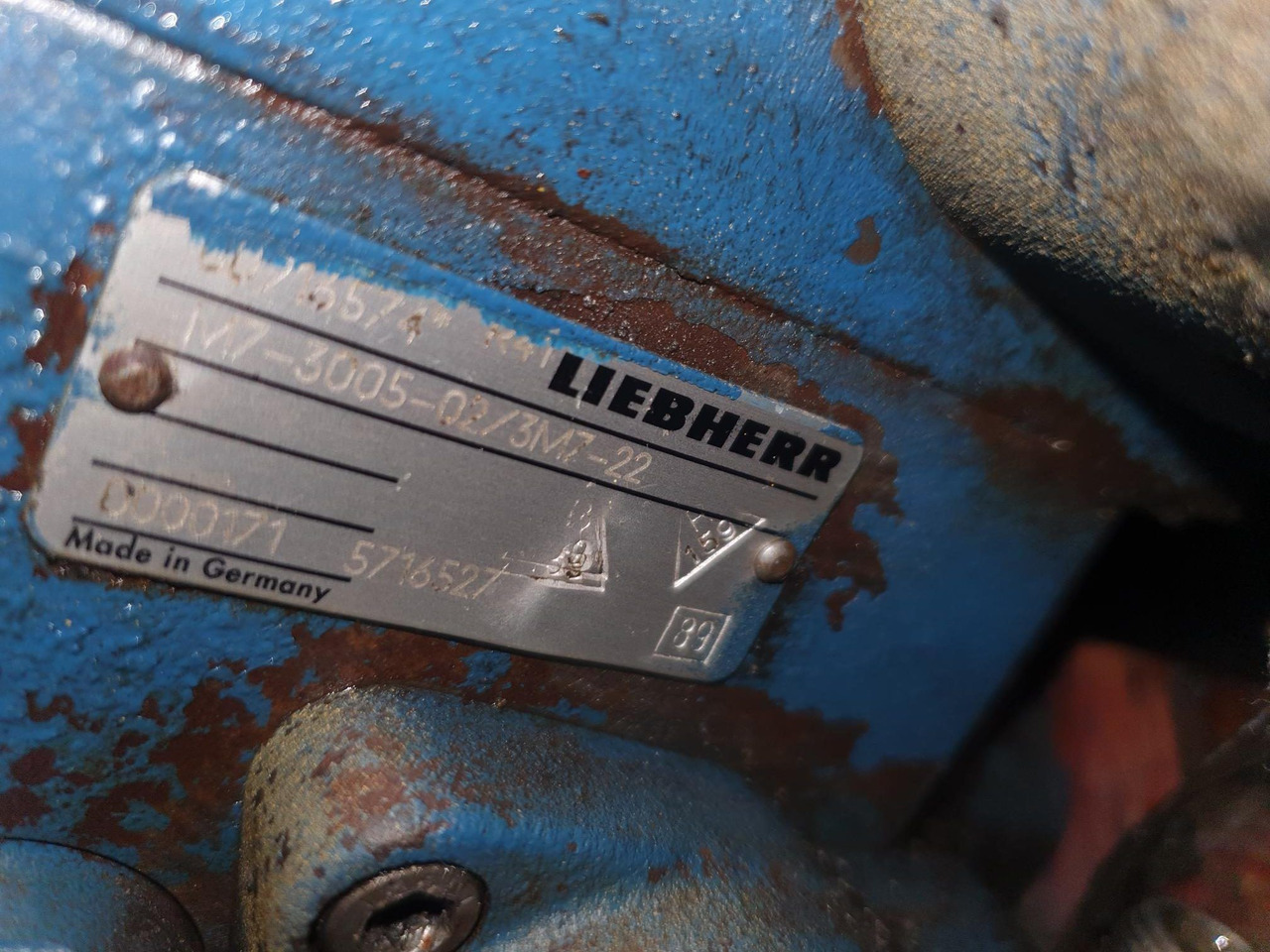 Distribuidor para Liebherr L564. M7305-02/3M7-22 - Peça de reposição de Carregadeira de rodas: foto 2 Distribuidor para Liebherr L564. M7305-02/3M7-22 - Peça de reposição de Carregadeira de rodas: foto 2