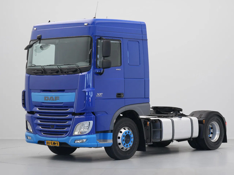 DAF XF 440 FT Space Cab, PTO - Tractor: foto 1 DAF XF 440 FT Space Cab, PTO - Tractor: foto 1