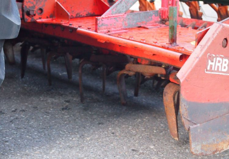 Locação de Agregat uprawowo-siewny Amazone HRB 301 I D9-30 2005 Agregat uprawowo siewny KUHN AMAZONE szerokość robocza 3m Agregat uprawowo-siewny Amazone HRB 301 I D9-30 2005 Agregat uprawowo siewny KUHN AMAZONE szerokość robocza 3m: foto 6 Locação de Agregat uprawowo-siewny Amazone HRB 301 I D9-30 2005 Agregat uprawowo siewny KUHN AMAZONE szerokość robocza 3m Agregat uprawowo-siewny Amazone HRB 301 I D9-30 2005 Agregat uprawowo siewny KUHN AMAZONE szerokość robocza 3m: foto 6