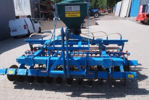 Agregat uprawowo-siewny Rabe Werk  2011 3m brona talerzowa z siewnikiem do poplonów - Semeadora combinada: foto 4 Agregat uprawowo-siewny Rabe Werk  2011 3m brona talerzowa z siewnikiem do poplonów - Semeadora combinada: foto 4
