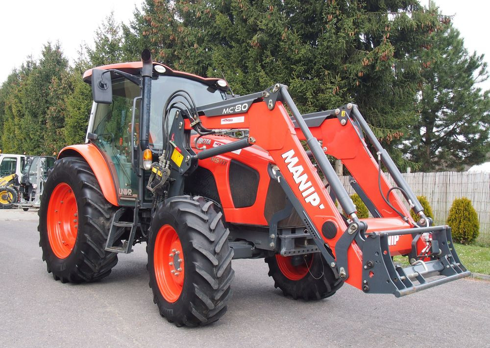Ciągnik Kubota M5111 2019 Ciągnik rolniczy Kubota z ładowaczem czołowym TUR - Trator: foto 3 Ciągnik Kubota M5111 2019 Ciągnik rolniczy Kubota z ładowaczem czołowym TUR - Trator: foto 3