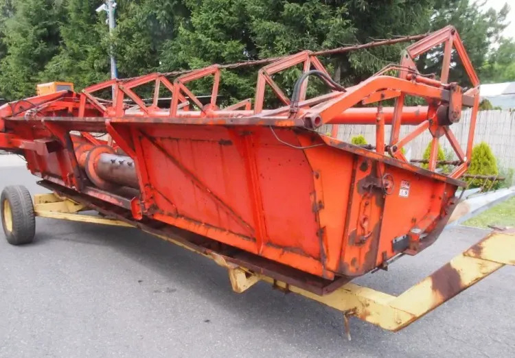 Heder do kombajnu Deutz-Fahr 1600,1610,1620,1630, 2680,2780, 2385,2685,2780, - Plataforma para colheitadeira: foto 4 Heder do kombajnu Deutz-Fahr 1600,1610,1620,1630, 2680,2780, 2385,2685,2780, - Plataforma para colheitadeira: foto 4