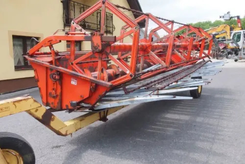 Heder do kombajnu Deutz-Fahr 1600,1610,1620,1630, 2680,2780, 2385,2685,2780, - Plataforma para colheitadeira: foto 3 Heder do kombajnu Deutz-Fahr 1600,1610,1620,1630, 2680,2780, 2385,2685,2780, - Plataforma para colheitadeira: foto 3