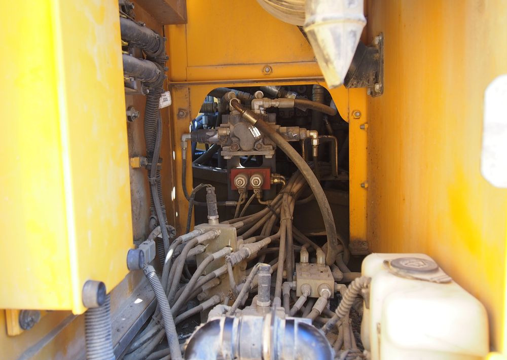 Koparka gąsienicowa Volvo EC180CL 2008 KOPARKA VOLVO - Escavadora de rastos: foto 5 Koparka gąsienicowa Volvo EC180CL 2008 KOPARKA VOLVO - Escavadora de rastos: foto 5