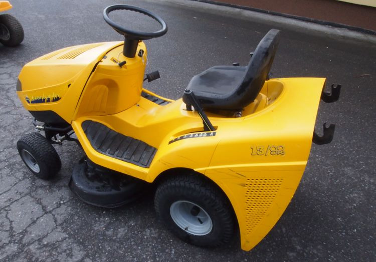 Kosiarka traktorek Castel Garden 13/92 2007 Kosiarka Castel Garden 13/92 - Cortador de grama: foto 3 Kosiarka traktorek Castel Garden 13/92 2007 Kosiarka Castel Garden 13/92 - Cortador de grama: foto 3
