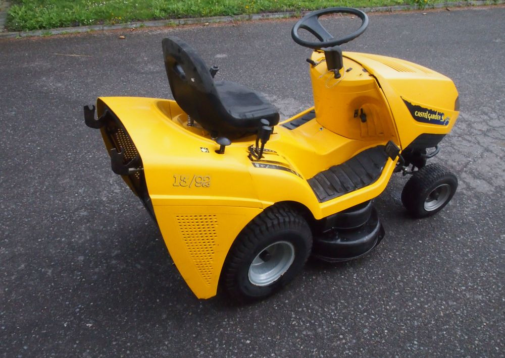 Kosiarka traktorek Castel Garden 13/92 2007 Kosiarka Castel Garden 13/92 - Cortador de grama: foto 5 Kosiarka traktorek Castel Garden 13/92 2007 Kosiarka Castel Garden 13/92 - Cortador de grama: foto 5