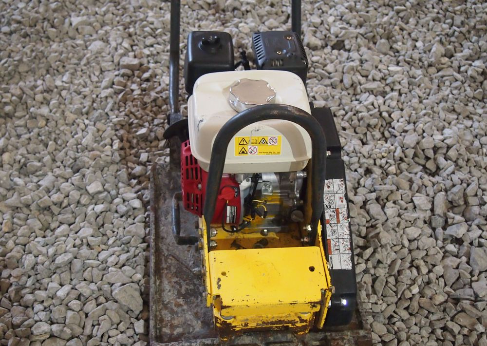 Ubijarka Bomag BVP 18/45 2019 Zagęszczarka Bomag 91 - Placas vibratórias: foto 5 Ubijarka Bomag BVP 18/45 2019 Zagęszczarka Bomag 91 - Placas vibratórias: foto 5