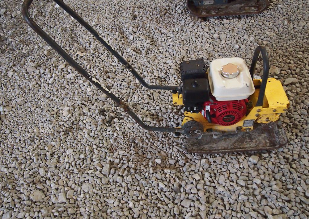 Ubijarka Bomag BVP 18/45 2019 Zagęszczarka Bomag 91 - Placas vibratórias: foto 3 Ubijarka Bomag BVP 18/45 2019 Zagęszczarka Bomag 91 - Placas vibratórias: foto 3