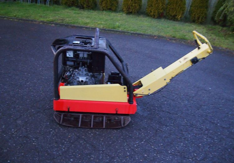 Ubijarka Dynapac Dynapac lg500 2010 Zagęszczarka Dynapac LG500 - Placas vibratórias: foto 4 Ubijarka Dynapac Dynapac lg500 2010 Zagęszczarka Dynapac LG500 - Placas vibratórias: foto 4