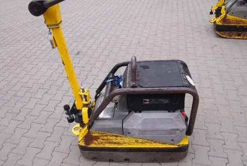 Ubijarka Wacker 4045 2011 - Placas vibratórias: foto 3 Ubijarka Wacker 4045 2011 - Placas vibratórias: foto 3