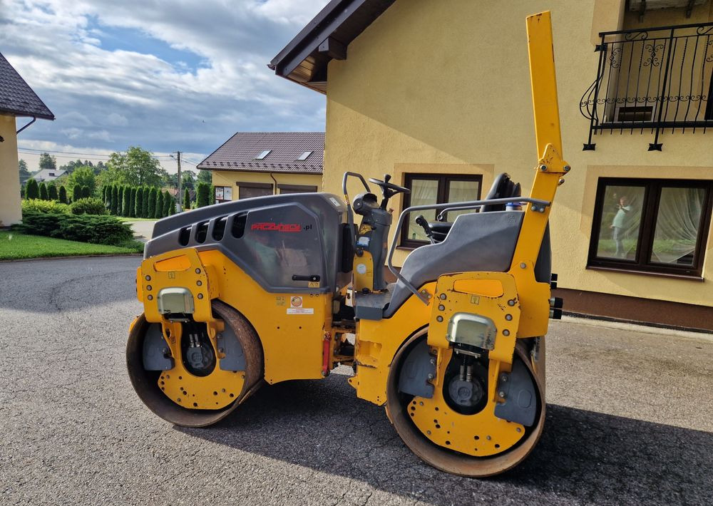 Walec Hamm HD14VV 2014 Walec HAMM HD 14VV silnik KUBOTA - Rolo: foto 3 Walec Hamm HD14VV 2014 Walec HAMM HD 14VV silnik KUBOTA - Rolo: foto 3