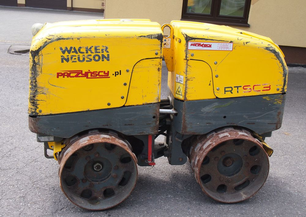 Walec Wacker RT-SC3 2015 Walec kołek - Compactador pequeno de asfalto: foto 2 Walec Wacker RT-SC3 2015 Walec kołek - Compactador pequeno de asfalto: foto 2