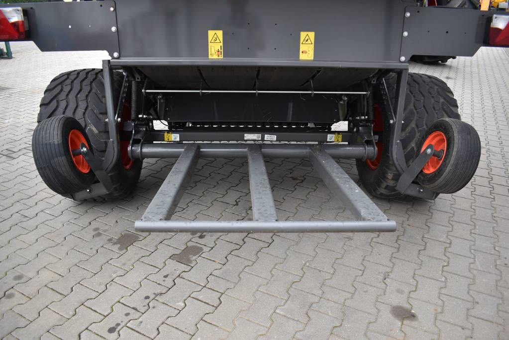 Enfardadeira de fardos redondos Claas Variant 460 RC: foto 21 Enfardadeira de fardos redondos Claas Variant 460 RC: foto 21