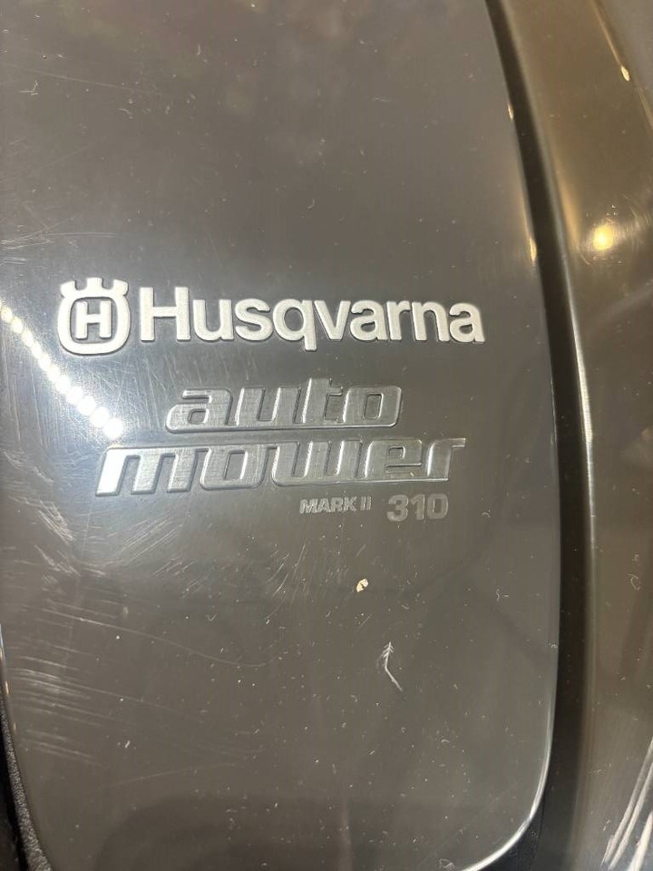 Husqvarna Automower 310 - Cortador de grama: foto 2 Husqvarna Automower 310 - Cortador de grama: foto 2