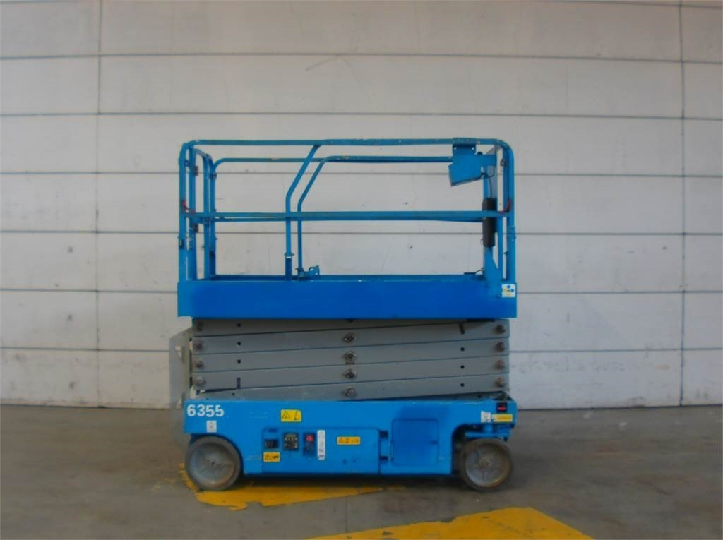 Genie GS3246 - Plataforma de Tijera/ Plataforma de tesoura: foto 1 Genie GS3246 - Plataforma de Tijera/ Plataforma de tesoura: foto 1