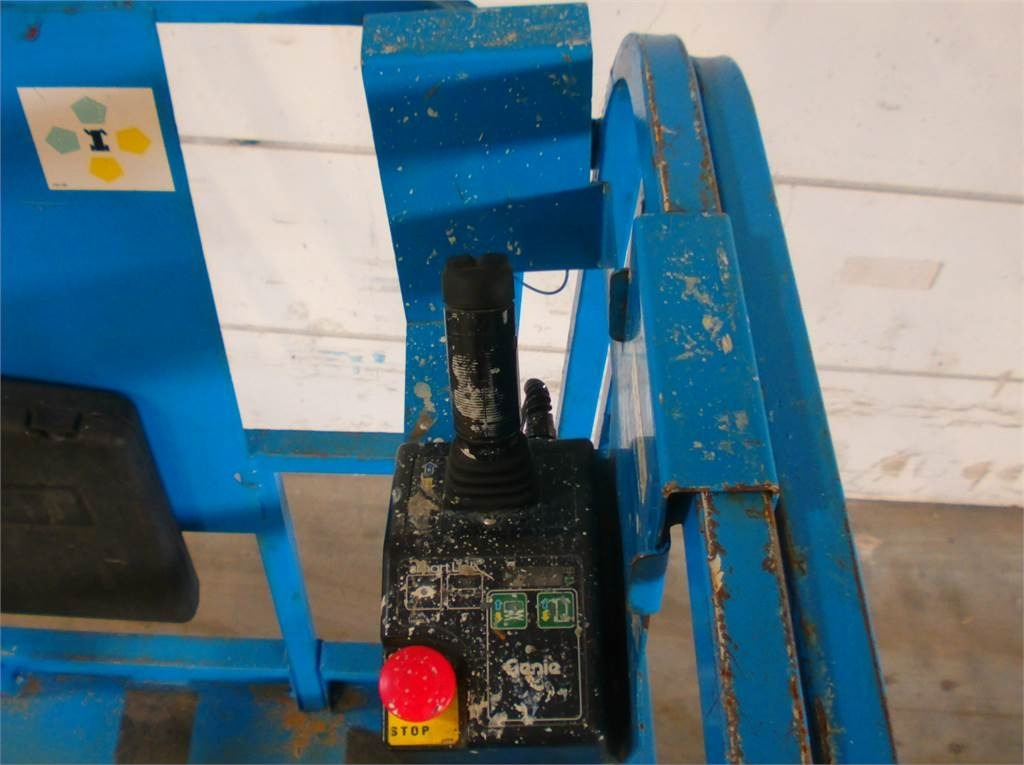 Plataforma de Tijera/ Plataforma de tesoura Genie GS3246: foto 9