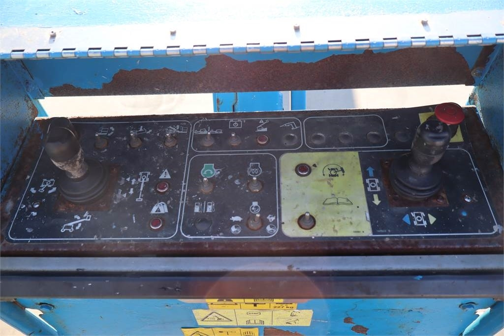 Plataforma telescópica Genie S85: foto 9 Plataforma telescópica Genie S85: foto 9