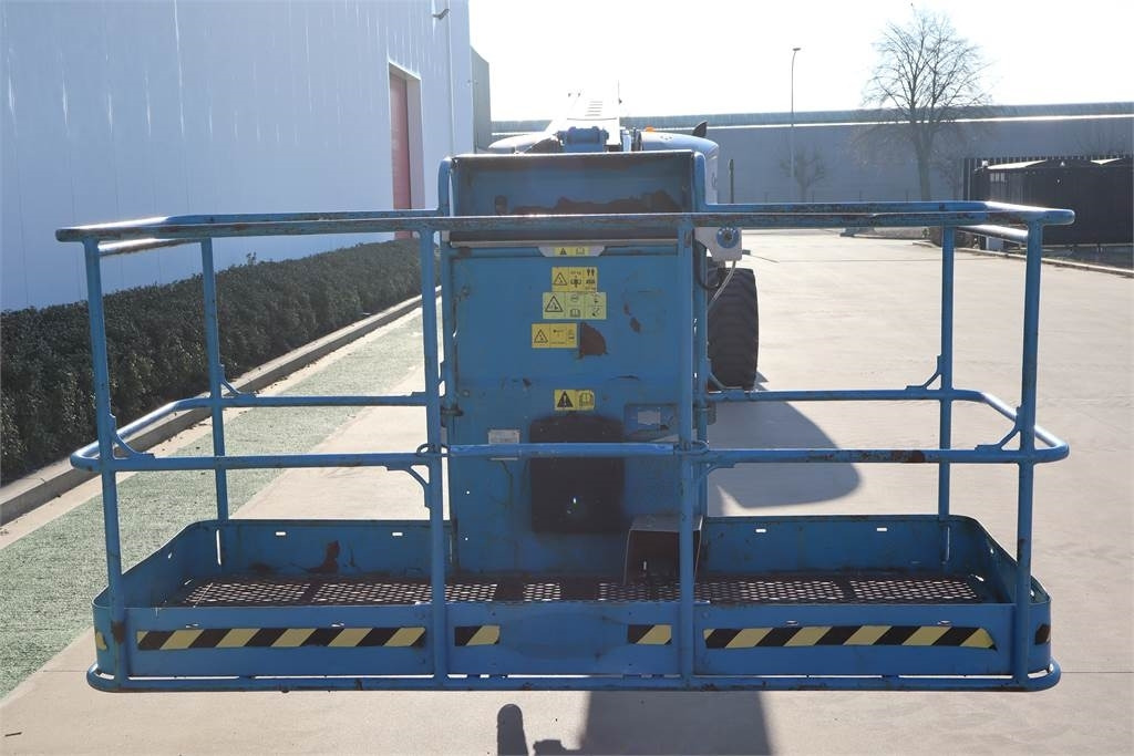 Plataforma telescópica Genie S85: foto 10 Plataforma telescópica Genie S85: foto 10