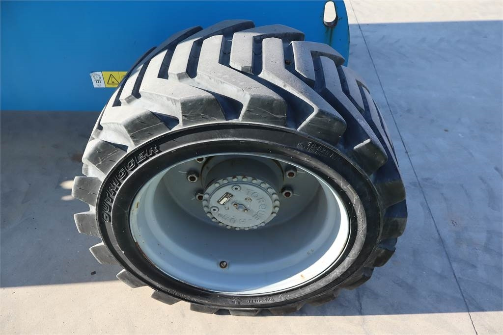 Plataforma telescópica Genie S85: foto 13 Plataforma telescópica Genie S85: foto 13