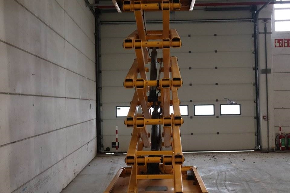 Plataforma de Tijera/ Plataforma de tesoura Haulotte Compact 14: foto 8 Plataforma de Tijera/ Plataforma de tesoura Haulotte Compact 14: foto 8