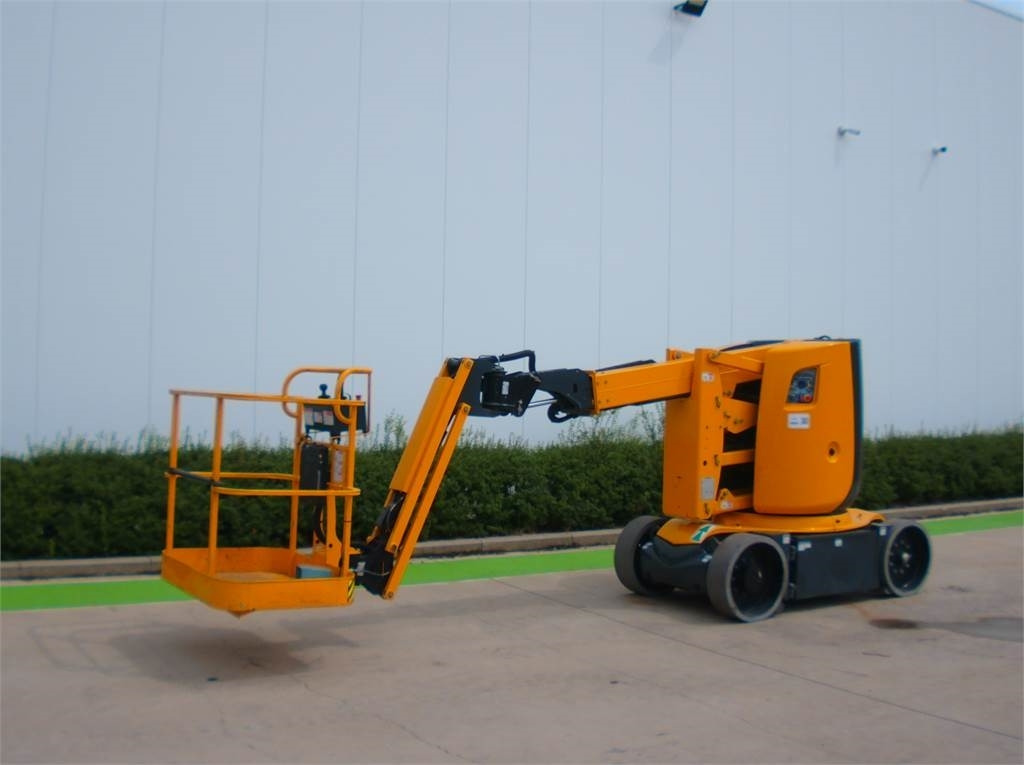 Haulotte HA12CJ+ - Plataforma articulada: foto 2 Haulotte HA12CJ+ - Plataforma articulada: foto 2