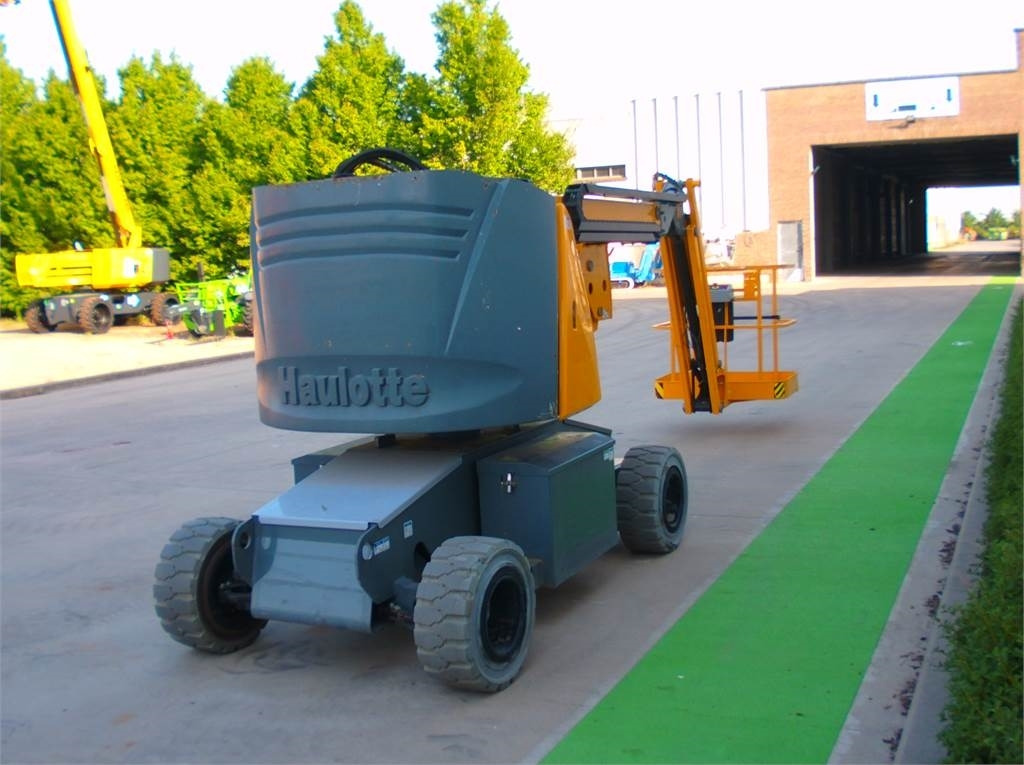 Haulotte HA15IP - Plataforma articulada: foto 4 Haulotte HA15IP - Plataforma articulada: foto 4