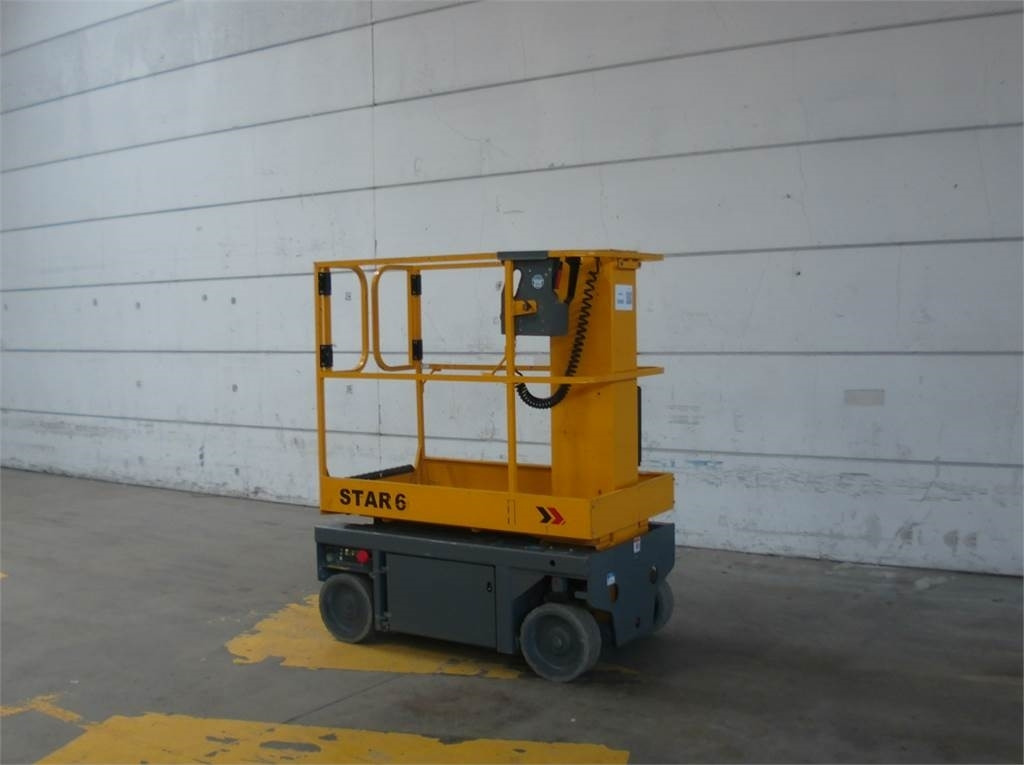 Haulotte STAR 6 - Plataforma de mastro vertical: foto 2 Haulotte STAR 6 - Plataforma de mastro vertical: foto 2