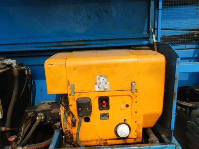 Holland Lift B-195DL25 - Plataforma de Tijera/ Plataforma de tesoura: foto 5 Holland Lift B-195DL25 - Plataforma de Tijera/ Plataforma de tesoura: foto 5