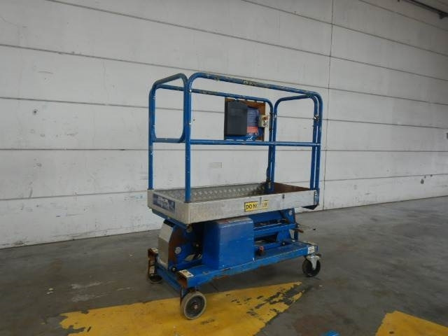 JLG Power Tower - Plataforma de mastro vertical: foto 4 JLG Power Tower - Plataforma de mastro vertical: foto 4