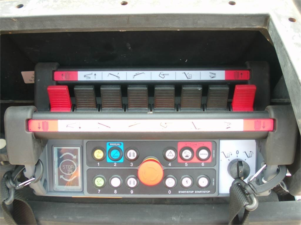 Máquina de construção Hinowa LL2614: foto 9