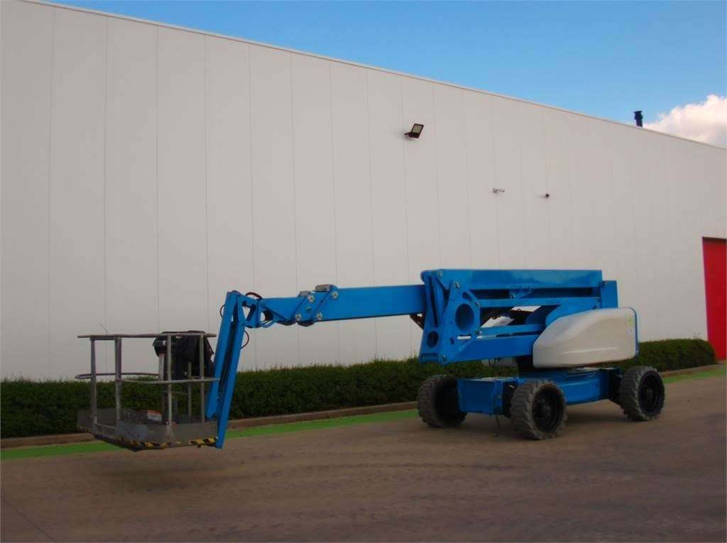 Niftylift HR28 - Plataforma articulada: foto 2 Niftylift HR28 - Plataforma articulada: foto 2