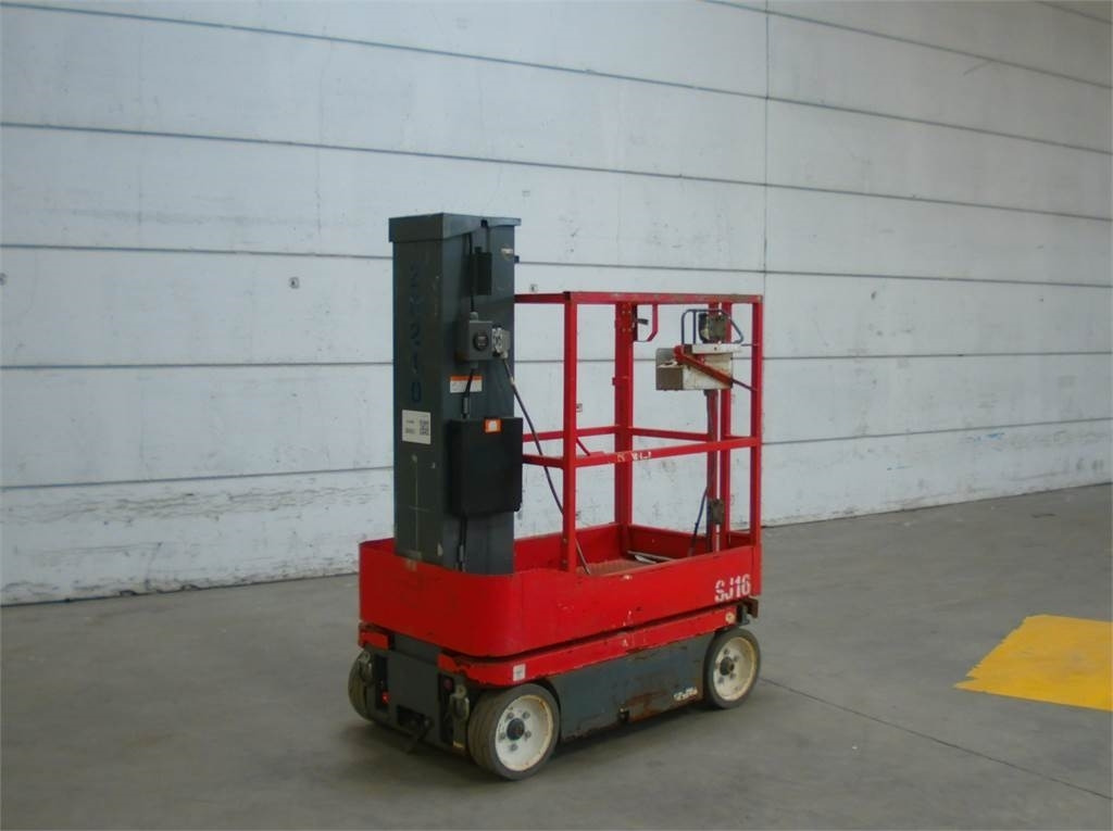 SkyJack SJ16 - Plataforma de mastro vertical: foto 4 SkyJack SJ16 - Plataforma de mastro vertical: foto 4