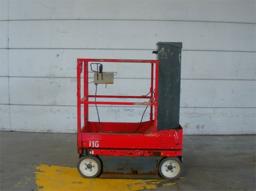 SkyJack SJ16 - Plataforma de mastro vertical: foto 1 SkyJack SJ16 - Plataforma de mastro vertical: foto 1